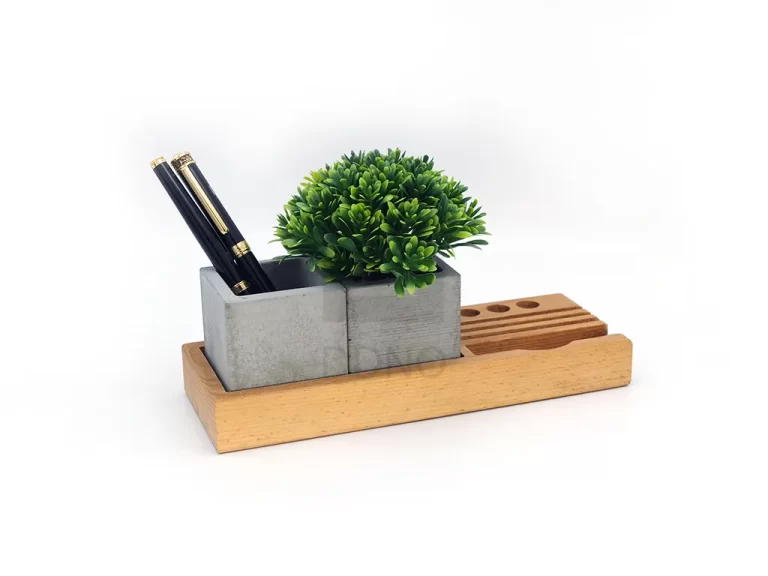 نظم دهنده لوازم روی میز (میزبان)