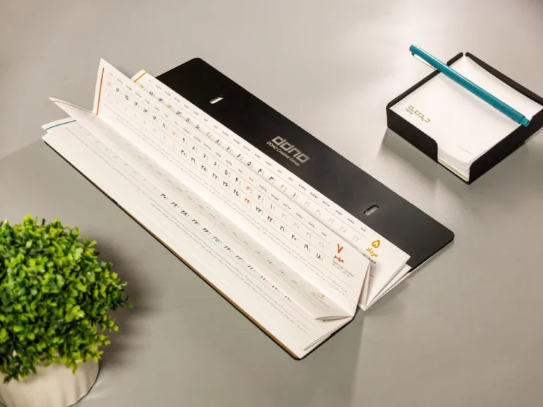 تقویم دیواری DC503
